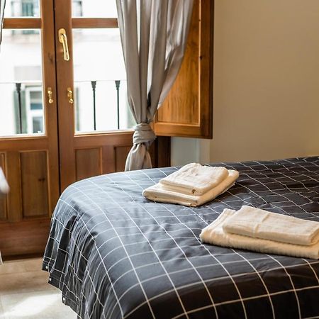 Tuguest Isabel La Catolica II Apartment Гранада Экстерьер фото