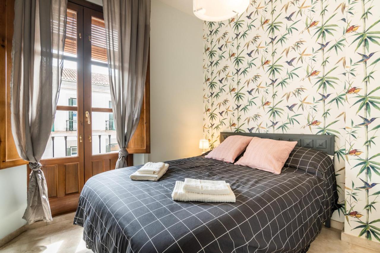 Tuguest Isabel La Catolica II Apartment Гранада Экстерьер фото