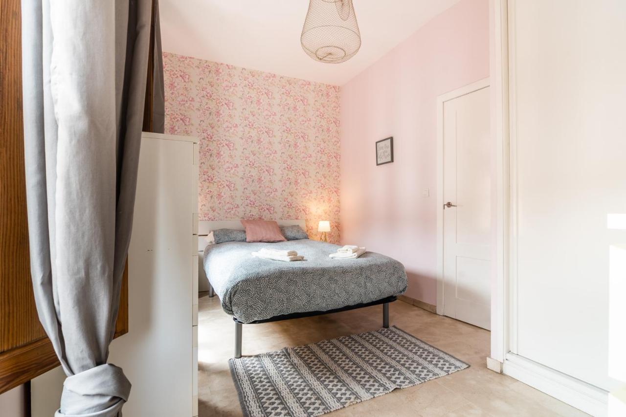 Tuguest Isabel La Catolica II Apartment Гранада Экстерьер фото