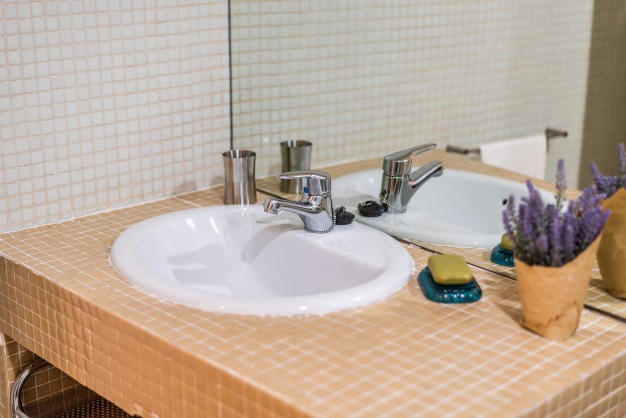 Tuguest Isabel La Catolica II Apartment Гранада Экстерьер фото